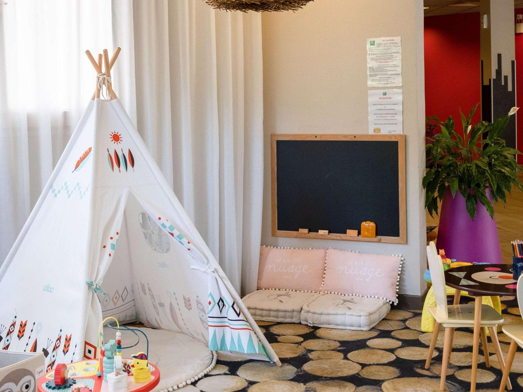 Hotel Ibis Styles Dax Centre Zewnętrze zdjęcie